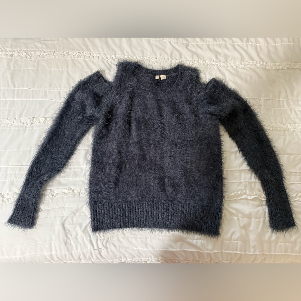 Moth Open Shoulder Fuzzy Gray Sweater, Size Medium
